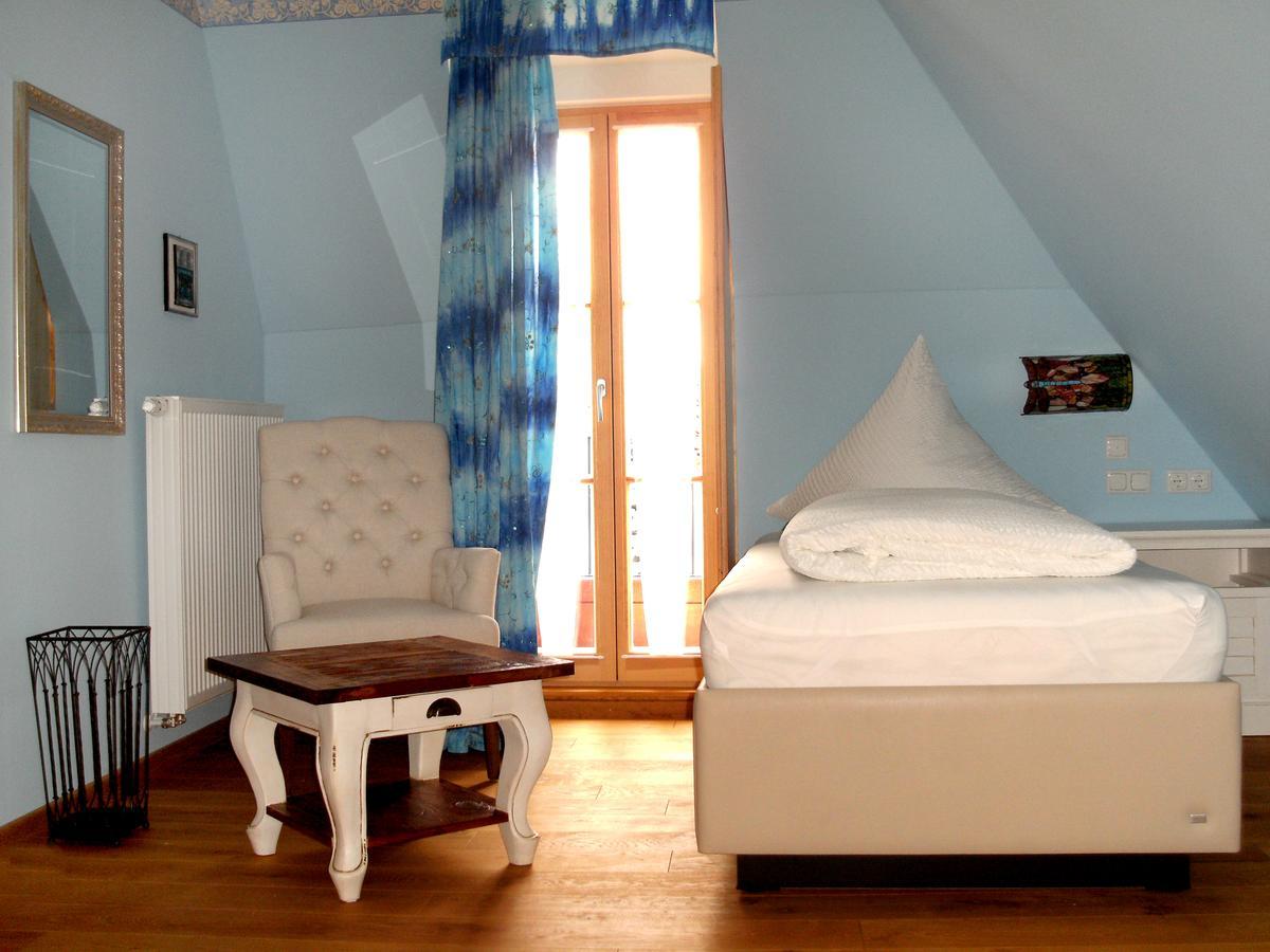 Belle Vue - Das Hotel... โฟลคาค ภายนอก รูปภาพ