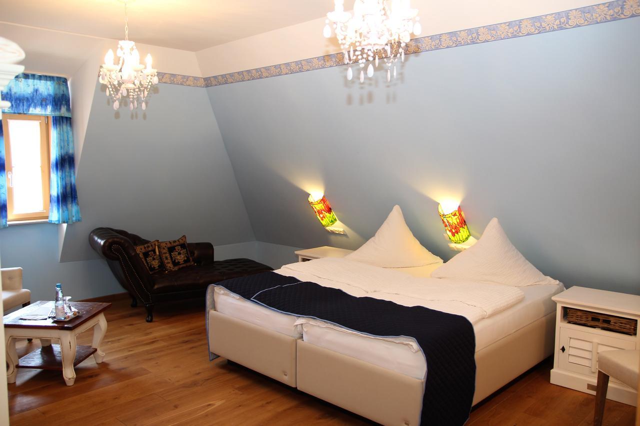 Belle Vue - Das Hotel... โฟลคาค ภายนอก รูปภาพ